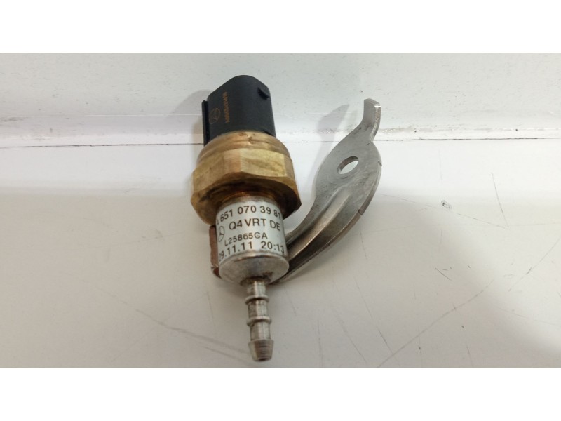 Recambio de sensor para mercedes-benz clase c (w203) berlina 200 cdi (203.004) referencia OEM IAM   