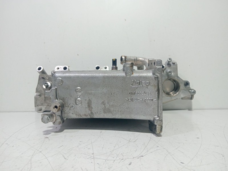 Recambio de colector admision para audi a3 (8v1, 8vk) 1.6 tdi referencia OEM IAM 04L129766AK  