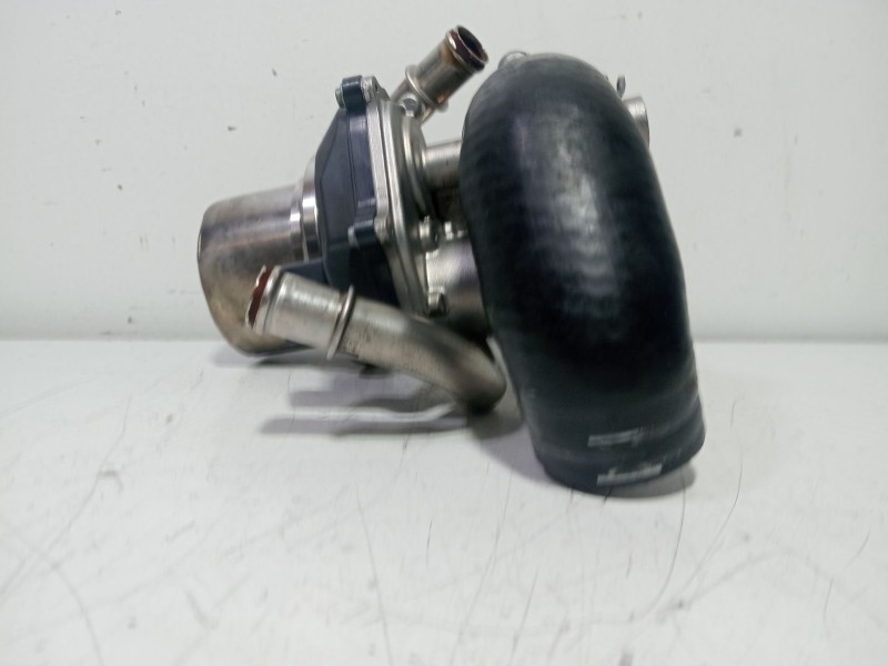 Recambio de valvula egr para volkswagen golf vii (5g1, bq1, be1, be2) 2.0 tdi referencia OEM IAM 04L131512D  