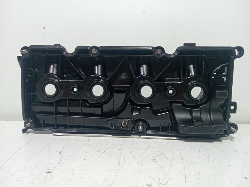 Recambio de tapa balancines para volkswagen golf vii (5g1, bq1, be1, be2) 2.0 tdi referencia OEM IAM 04L129969E  
