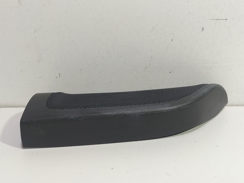 Recambio de moldura para mercedes-benz clase b sports tourer (w246, w242) b 180 cdi (246.200) referencia OEM IAM A2467200111  