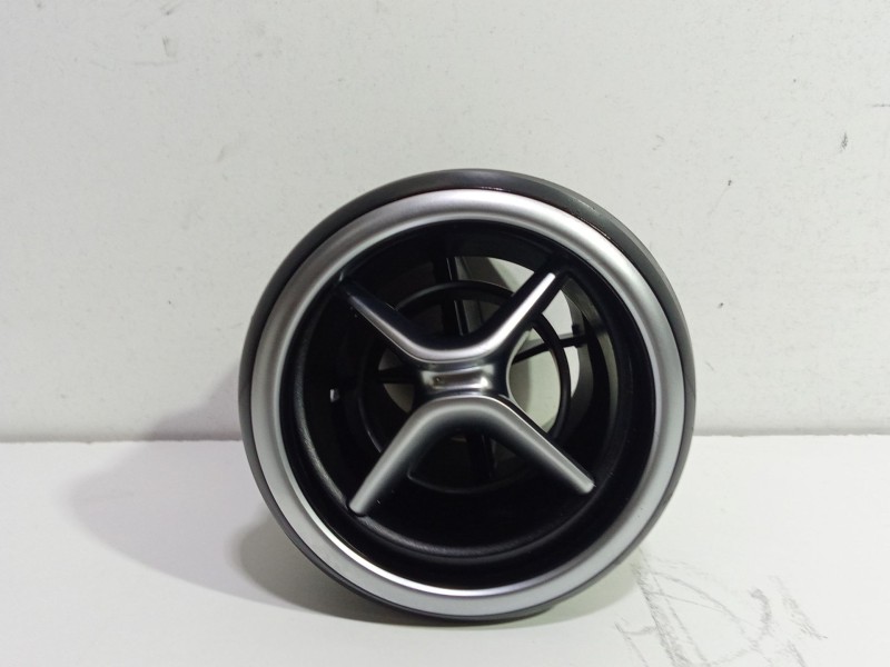 Recambio de rejilla aireadora para mercedes-benz clase b sports tourer (w246, w242) b 180 cdi (246.200) referencia OEM IAM 24683