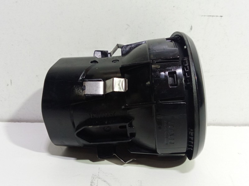 Recambio de rejilla aireadora para mercedes-benz clase b sports tourer (w246, w242) b 180 cdi (246.200) referencia OEM IAM 24683