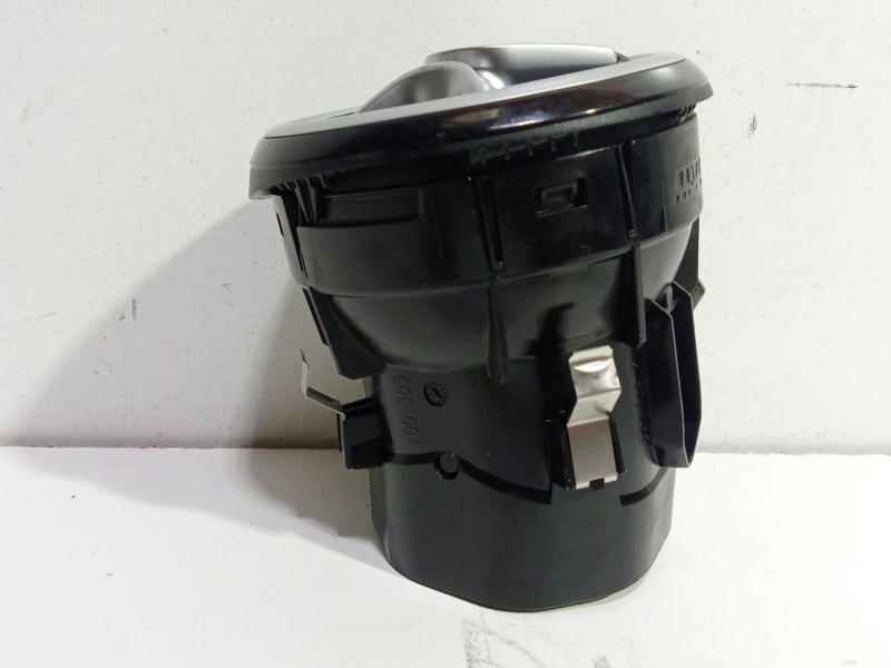 Recambio de rejilla aireadora para mercedes-benz clase b sports tourer (w246, w242) b 180 cdi (246.200) referencia OEM IAM 24683