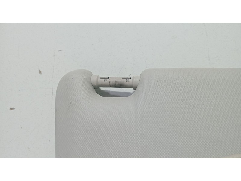 Recambio de parasol derecho para mercedes-benz clase b sports tourer (w246, w242) b 180 cdi (246.200) referencia OEM IAM A246810