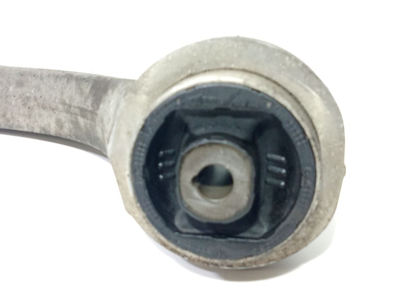 Recambio de brazo suspension inferior delantero izquierdo para audi a5 (8t3) 2.0 tdi referencia OEM IAM 8K0407695G  