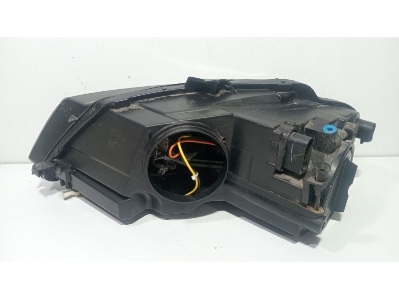 Recambio de faro derecho para audi a3 (8p1) 1.6 tdi referencia OEM IAM 8P0941004BQ  