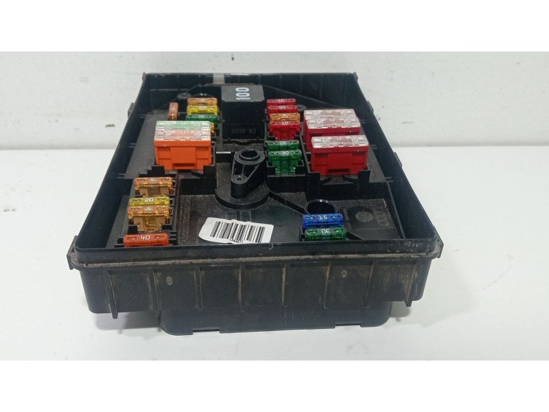 Recambio de caja reles / fusibles para audi a3 (8p1) 1.6 tdi referencia OEM IAM 1K0937125D  