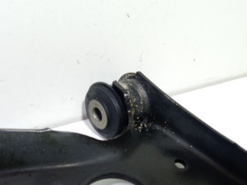 Recambio de brazo suspension inferior delantero derecho para audi a3 (8p1) 1.6 tdi referencia OEM IAM 1K0407165C  