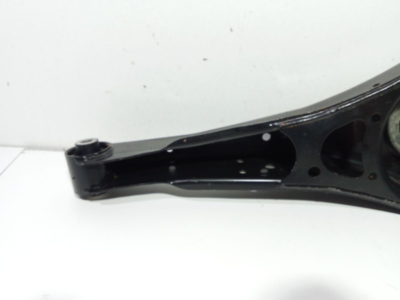 Recambio de brazo suspension inferior trasero derecho para audi a3 (8p1) 1.6 tdi referencia OEM IAM 1K0505371  