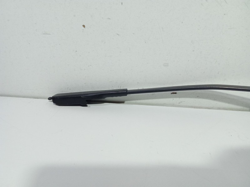 Recambio de brazo limpia delantero izquierdo para bmw 3 (f30, f80) 318 d referencia OEM IAM 000026577B  