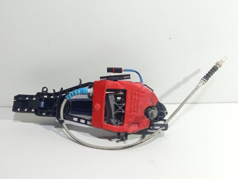 Recambio de maneta exterior delantera izquierda para bmw 3 (f30, f80) 318 d referencia OEM IAM 51217207561  