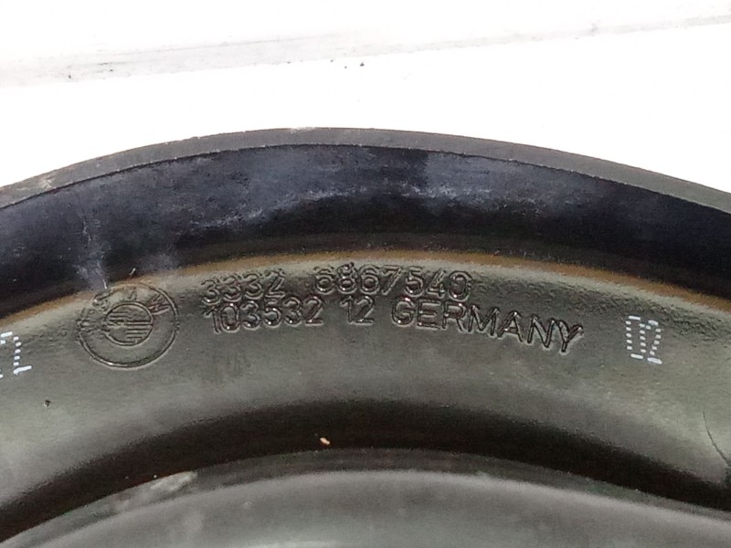 Recambio de brazo suspension inferior trasero izquierdo para bmw 3 (f30, f80) 318 d referencia OEM IAM 6867540  