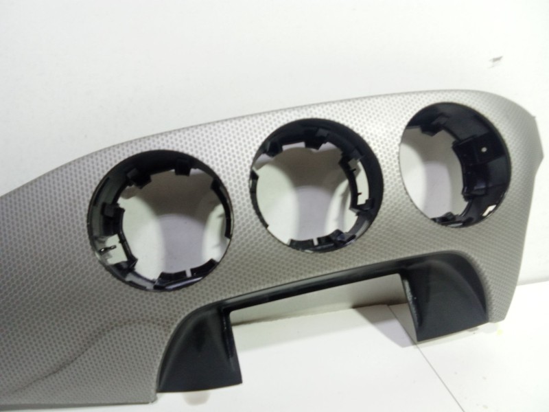 Recambio de moldura para mercedes-benz clase b sports tourer (w246, w242) b 180 cdi (246.200) referencia OEM IAM A2466800371  