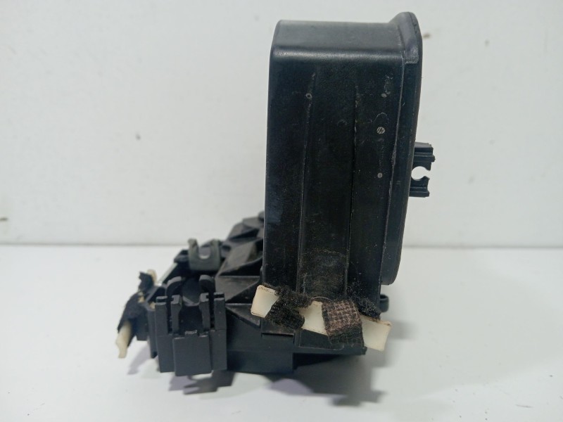 Recambio de cerradura puerta trasera derecha para bmw 3 (f30, f80) 318 d referencia OEM IAM 51227229460  