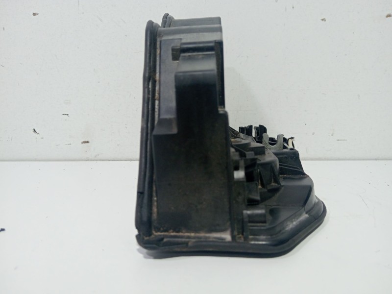 Recambio de cerradura puerta trasera derecha para bmw 3 (f30, f80) 318 d referencia OEM IAM 51227229460  