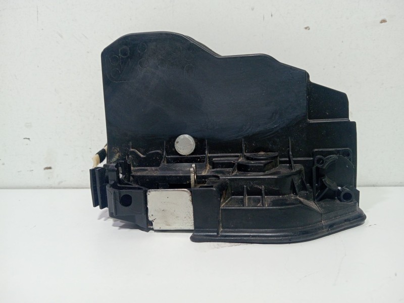 Recambio de cerradura puerta trasera izquierda para bmw 3 (f30, f80) 318 d referencia OEM IAM 51227229459  