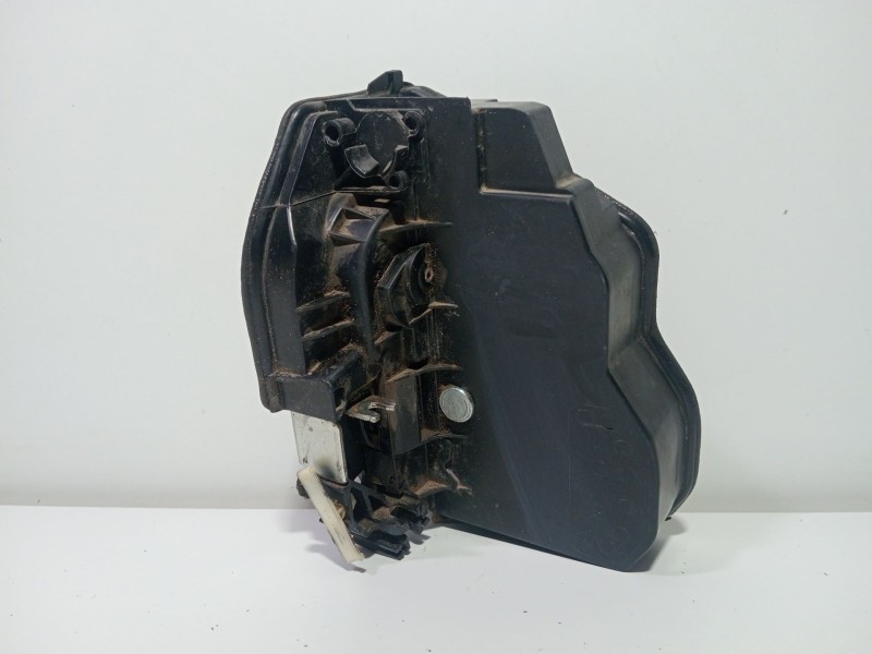 Recambio de cerradura puerta delantera derecha para bmw 3 (f30, f80) 318 d referencia OEM IAM 51217229458  
