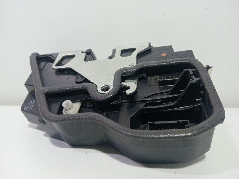 Recambio de cerradura puerta delantera derecha para bmw 3 (f30, f80) 318 d referencia OEM IAM 51217229458  