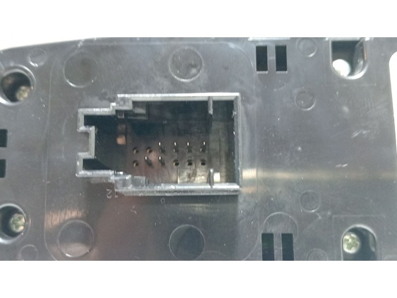 Recambio de mando elevalunas delantero izquierdo para bmw 3 (f30, f80) 318 d referencia OEM IAM 61319362107  