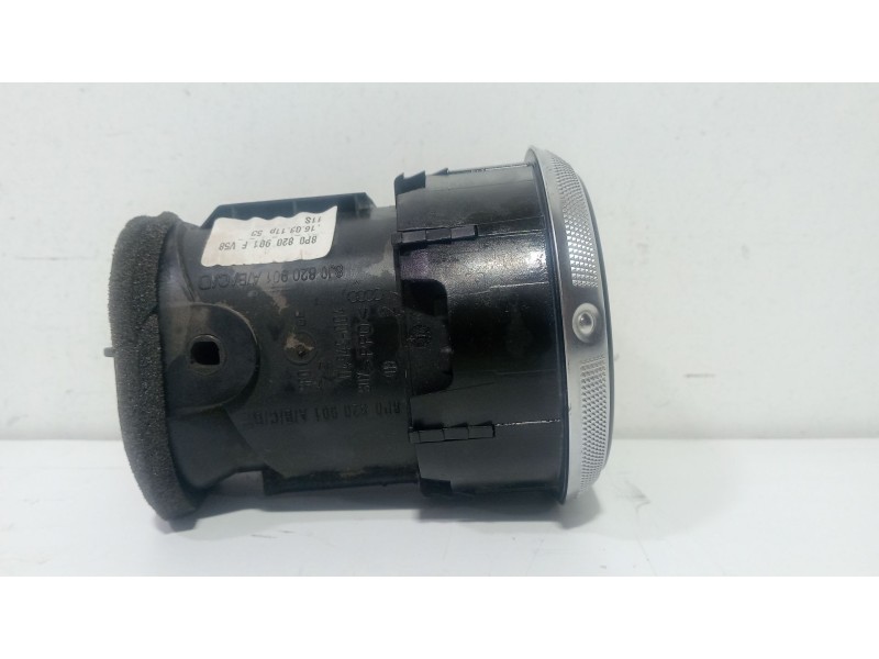 Recambio de rejilla aireadora para audi a3 (8p1) 1.6 tdi referencia OEM IAM 8P0820901C  