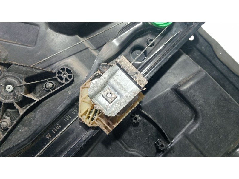 Recambio de elevalunas trasero izquierdo para mercedes-benz clase b sports tourer (w246, w242) b 180 cdi (246.200) referencia OE