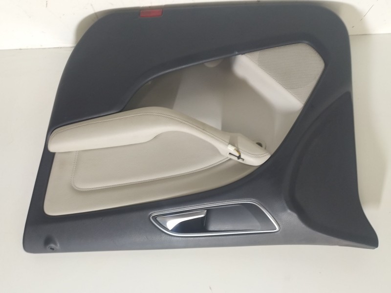 Recambio de guarnecido puerta delantera derecha para mercedes-benz clase b sports tourer (w246, w242) b 180 cdi (246.200) refere