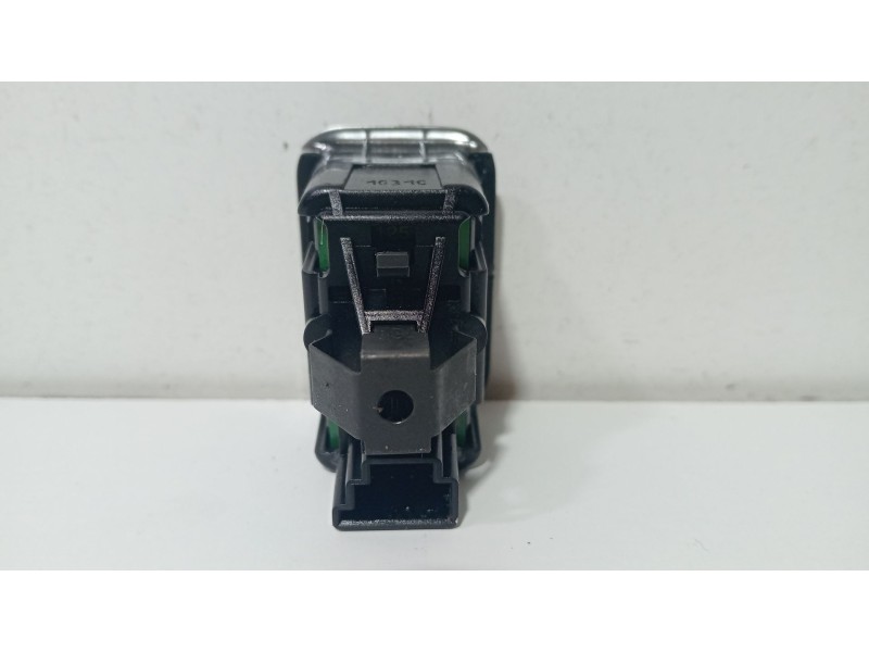 Recambio de mando elevalunas trasero izquierdo para mercedes-benz clase b sports tourer (w246, w242) b 180 cdi (246.200) referen