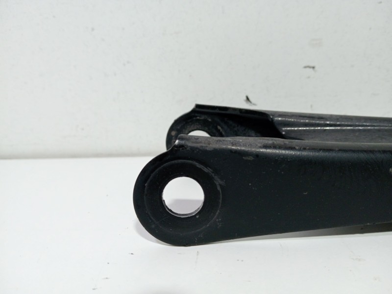 Recambio de brazo suspension inferior trasero derecho para bmw 3 (f30, f80) 318 d referencia OEM IAM 33326884694  