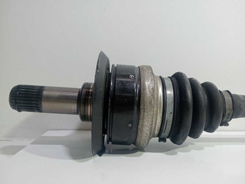 Recambio de transmision trasera derecha para bmw 3 (f30, f80) 318 d referencia OEM IAM 33208680348  