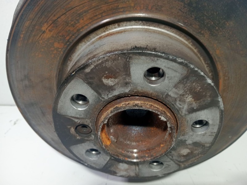 Recambio de mangueta delantera derecha para bmw 3 (f30, f80) 318 d referencia OEM IAM 31216792288  