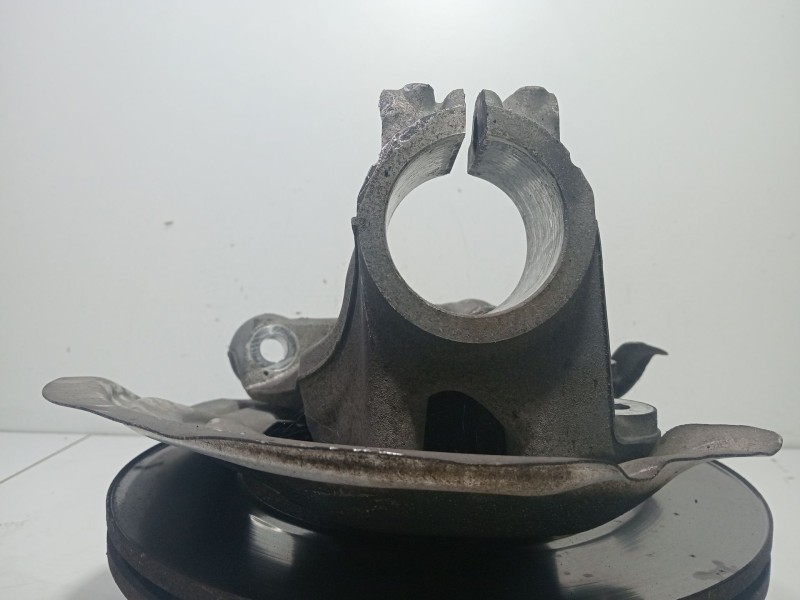 Recambio de mangueta delantera derecha para bmw 3 (f30, f80) 318 d referencia OEM IAM 31216792288  