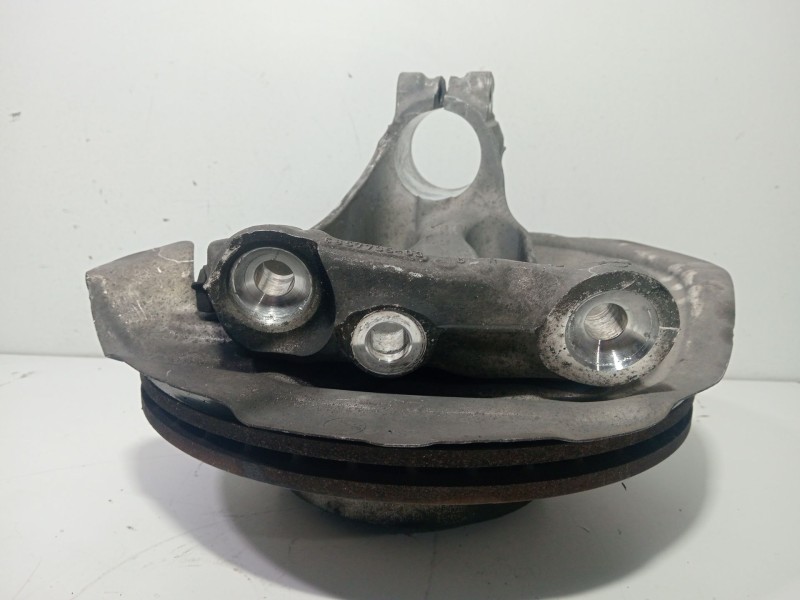 Recambio de mangueta delantera derecha para bmw 3 (f30, f80) 318 d referencia OEM IAM 31216792288  