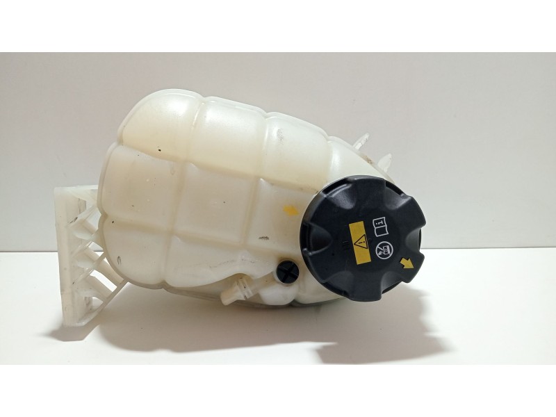 Recambio de deposito expansion para bmw 3 (f30, f80) 318 d referencia OEM IAM 17137642160  