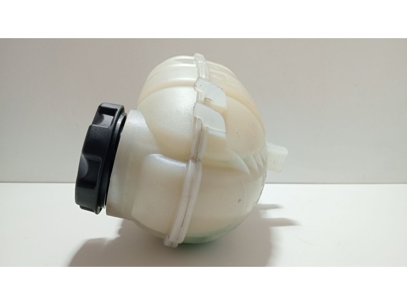 Recambio de deposito expansion para bmw 3 (f30, f80) 318 d referencia OEM IAM 17137642160  