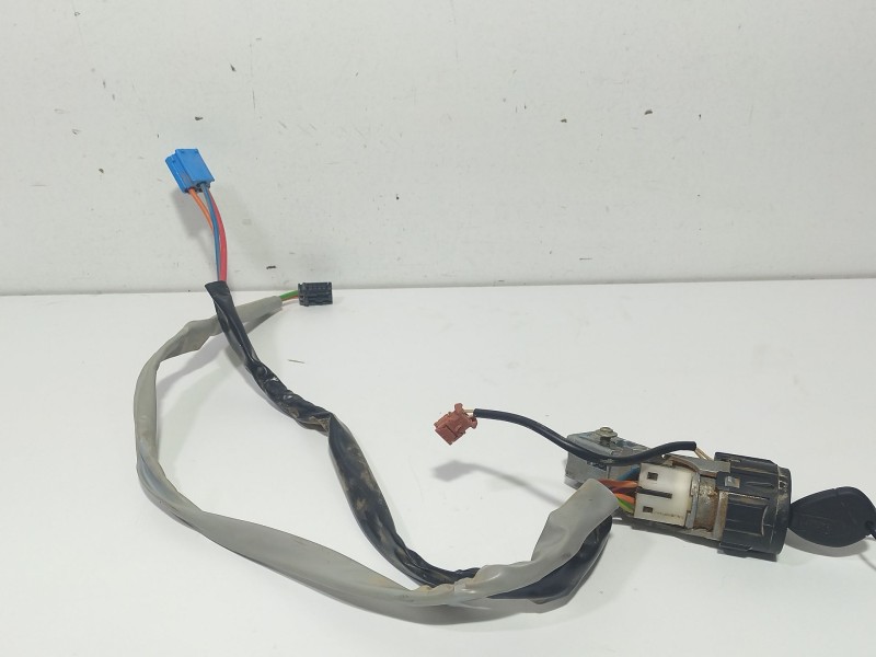 Recambio de conmutador de arranque para citroën berlingo 1.9 diesel referencia OEM IAM BERLINGO 1.9 Diesel 1996 - 2002 1900 69 C