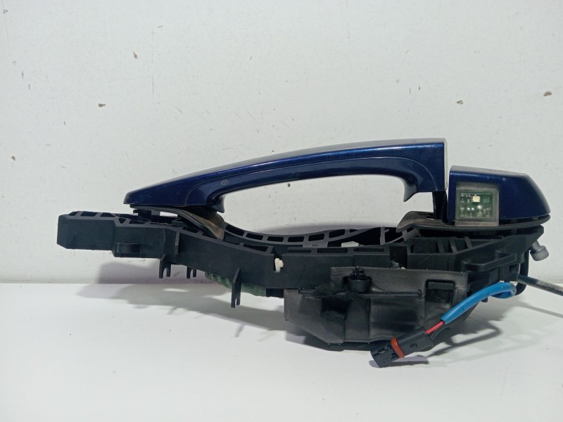 Recambio de maneta exterior trasera izquierda para bmw 3 (f30, f80) 318 d referencia OEM IAM 51217207561  