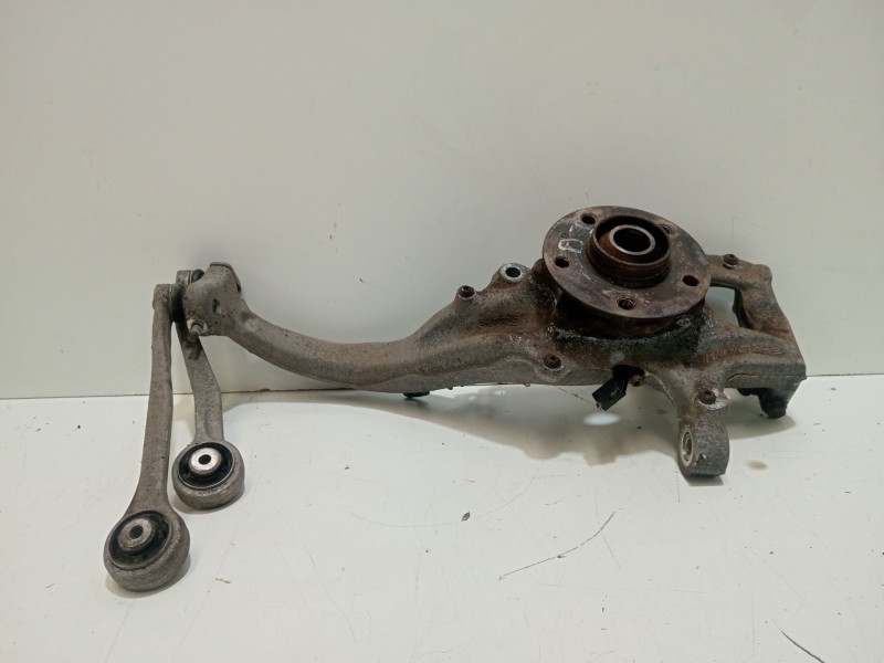 Recambio de mangueta delantera izquierda para audi a5 (8t3) 2.0 tdi referencia OEM IAM 8K0407253R  