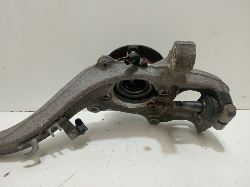 Recambio de mangueta delantera izquierda para audi a5 (8t3) 2.0 tdi referencia OEM IAM 8K0407253R  