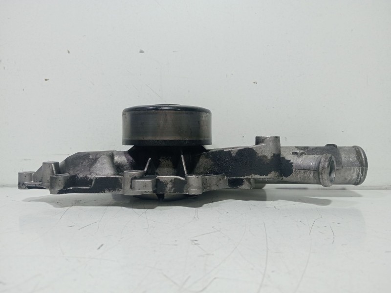 Recambio de bomba agua para mercedes-benz clase e (w211) berlina e 220 cdi (211.006) referencia OEM IAM 6462010110  