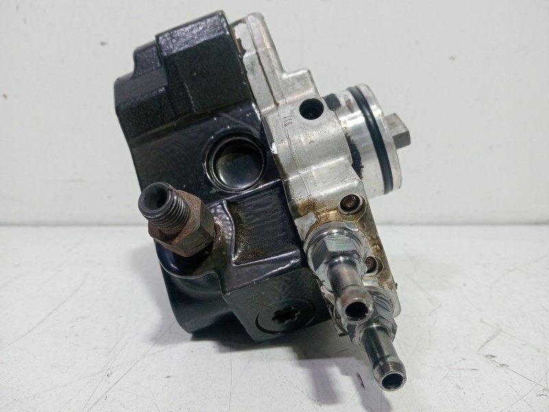 Recambio de bomba inyeccion para mercedes-benz clase e (w211) berlina e 220 cdi (211.006) referencia OEM IAM A6460700401  