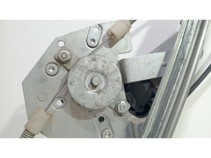 Recambio de elevalunas delantero izquierdo para bmw 3 (e46) 320 d referencia OEM IAM 51337020659  