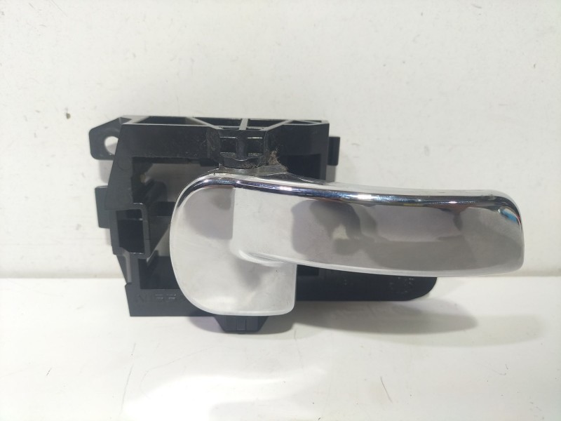 Recambio de maneta interior delantera derecha para nissan qashqai i (j10, nj10) 1.5 dci referencia OEM IAM 8318D  