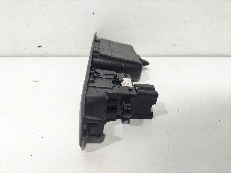 Recambio de mando elevalunas trasero derecho para nissan qashqai i (j10, nj10) 1.5 dci referencia OEM IAM QASHQAI I (J10 NJ10) 1