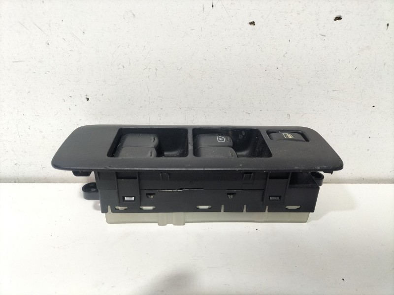 Recambio de mando elevalunas delantero izquierdo para nissan qashqai i (j10, nj10) 1.5 dci referencia OEM IAM QASHQAI I (J10 NJ1