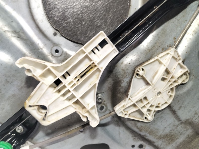 Recambio de elevalunas trasero izquierdo para volkswagen golf v variant (1k5) 1.9 tdi referencia OEM IAM 1K9839755A  