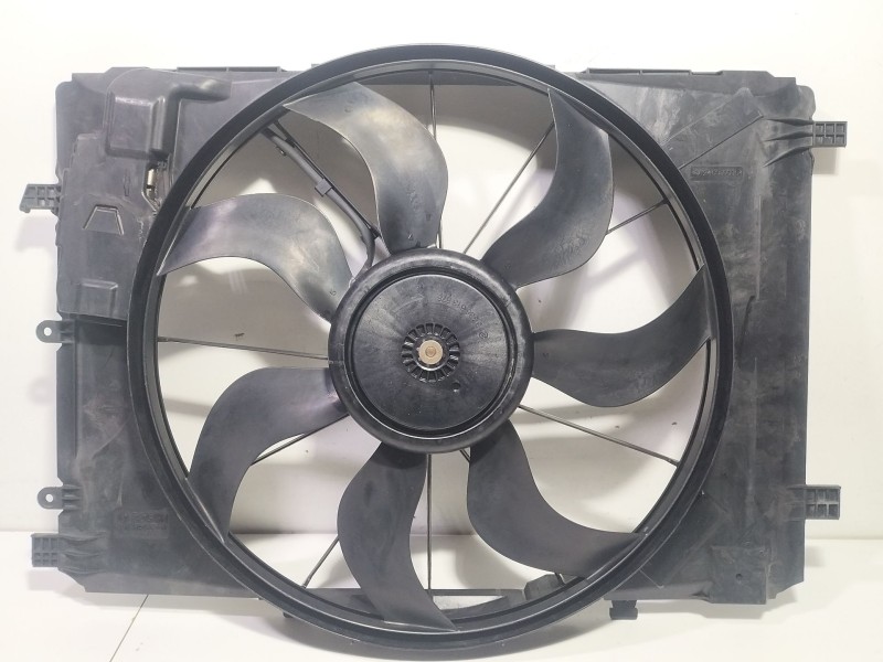 Recambio de electroventilador para mercedes-benz clase b (w246) b 200 cdi (246.208) referencia OEM IAM A2465000064  