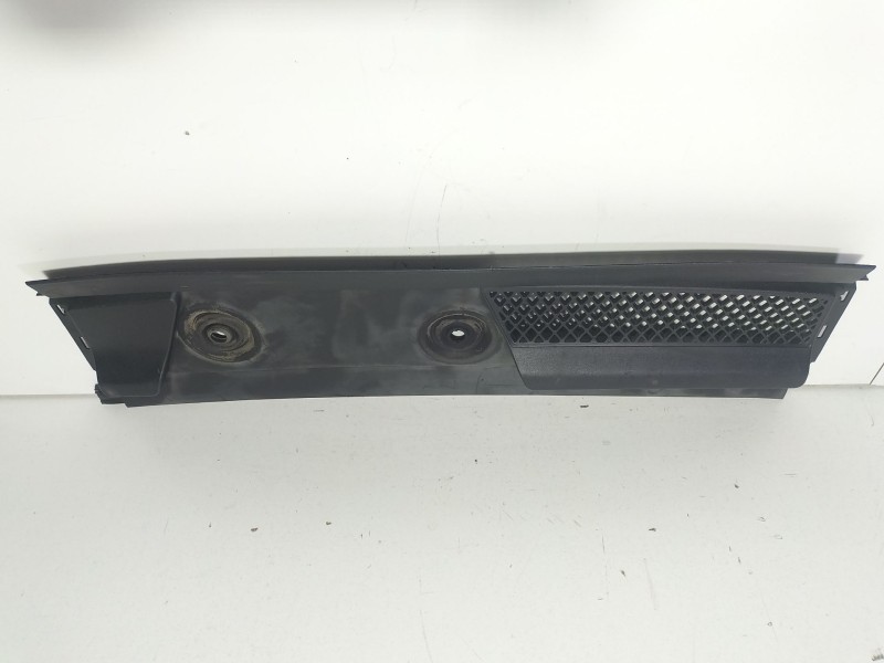 Recambio de moldura para mercedes-benz clase b sports tourer (w246, w242) b 180 cdi (246.200) referencia OEM IAM A2468300900  