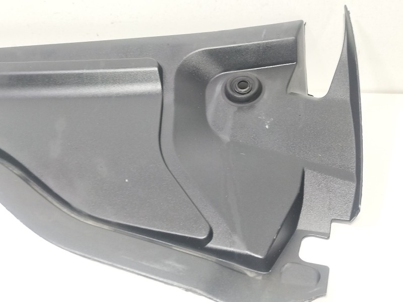 Recambio de moldura para mercedes-benz clase b sports tourer (w246, w242) b 180 cdi (246.200) referencia OEM IAM A2468300700  