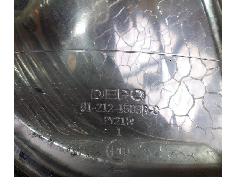 Recambio de piloto delantero derecho para toyota land cruiser (j10) 4.2 24v turbodiesel cat referencia OEM IAM 0121215D3R 70151 